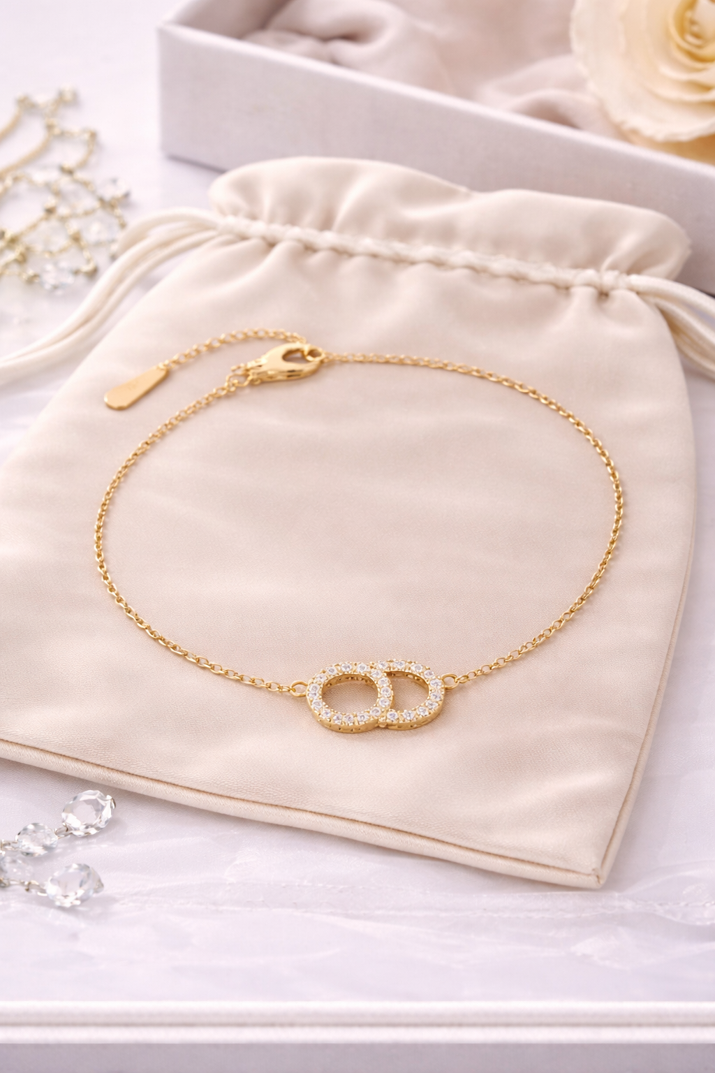 COLLIER CD